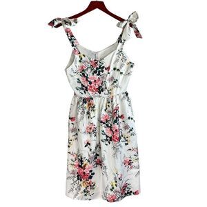Womens Floral V-Neck Strap Tie Empire Waist Fit & Flare Sundress White Small
